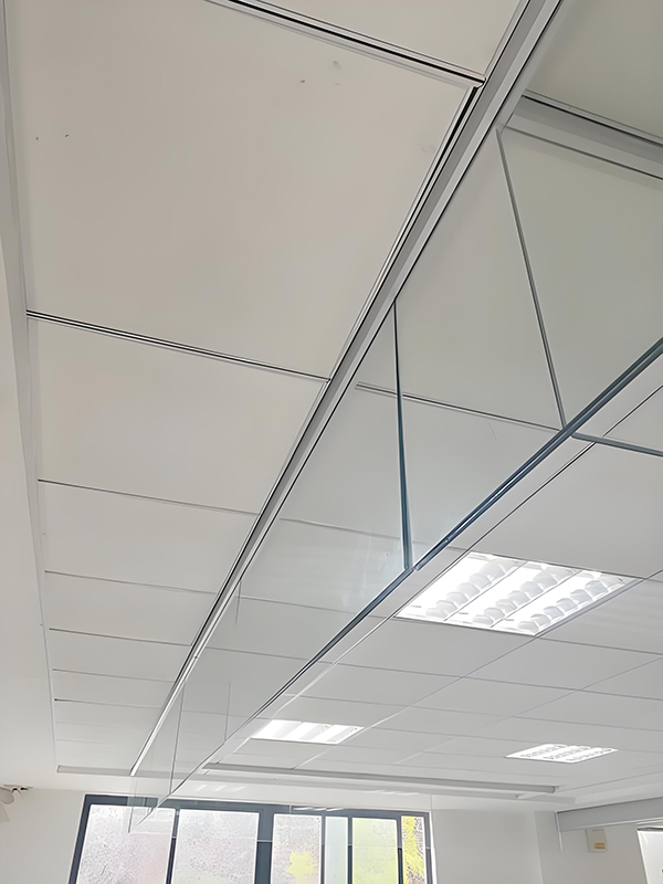 景泰玻璃景泰挡烟垂壁