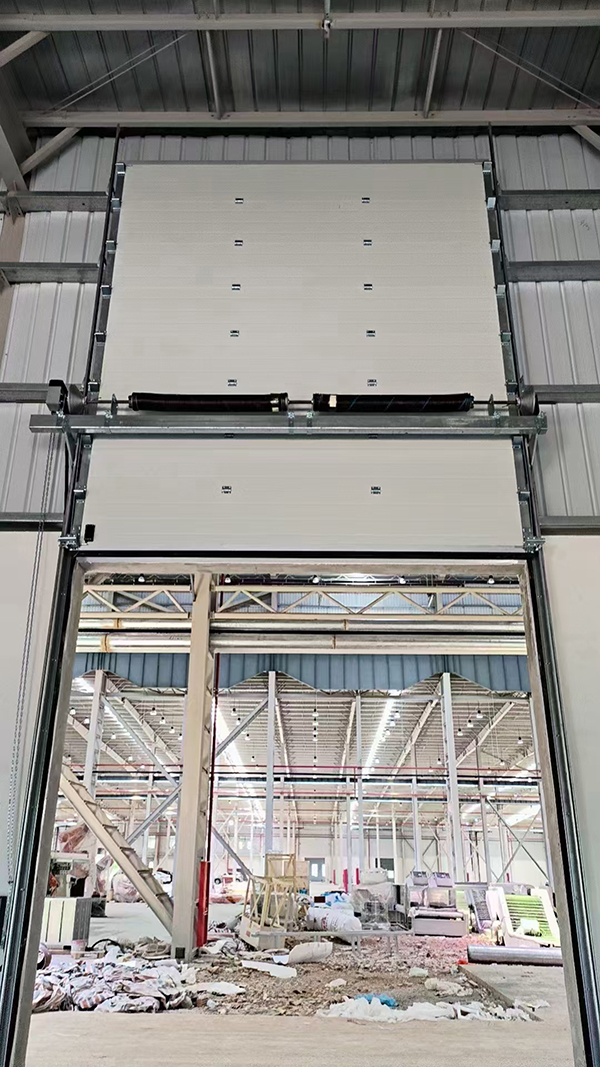 景泰工业提升门