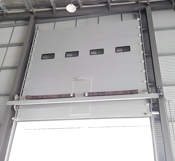 景泰工业滑升门