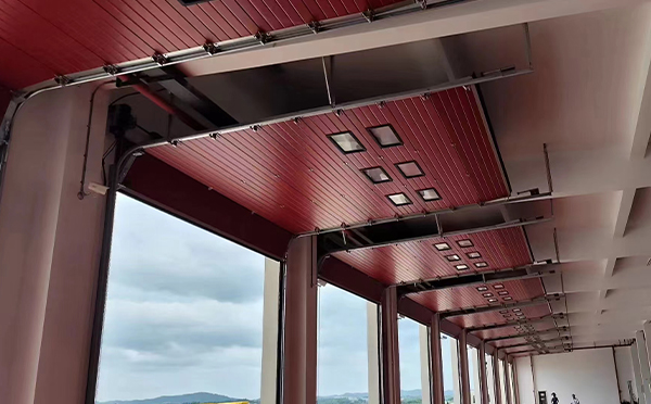 景泰工业翻板门