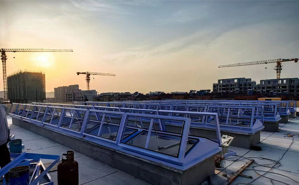 消防景泰排烟窗工作原理