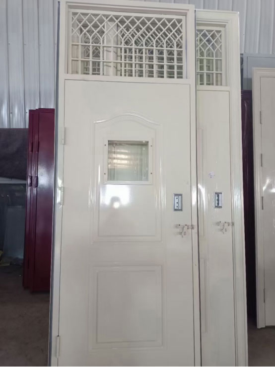 景泰学校教室门