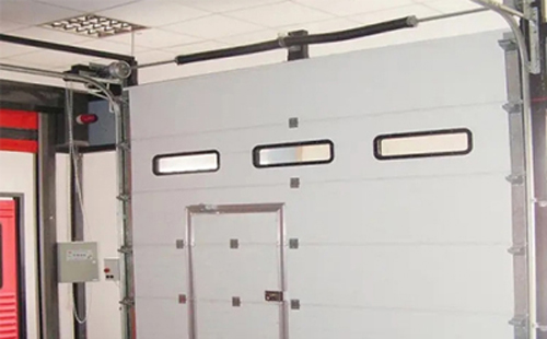 景泰工业提升门的安装方法