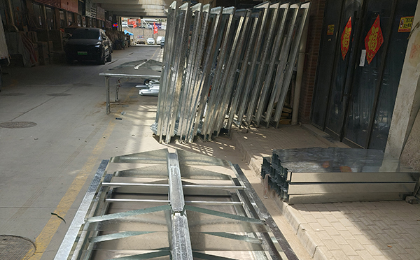 2025景泰排烟窗维护周期与电动开启故障排查